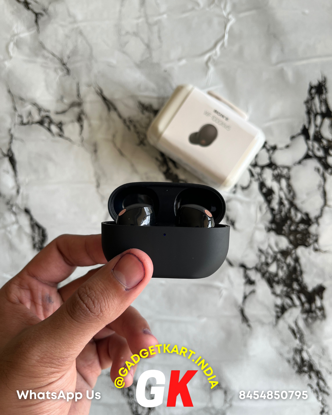 WF-1000XM5 Earbuds (H053)